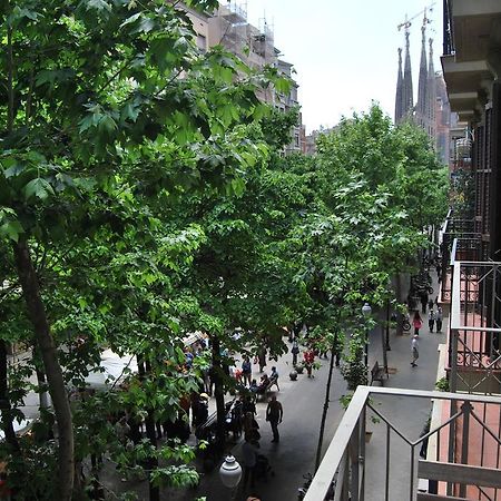 Gaudi Sdb Daire Barselona Dış mekan fotoğraf