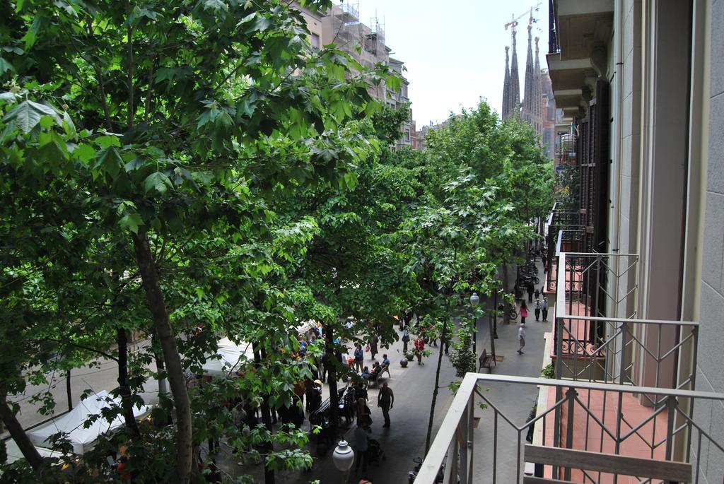 Gaudi Sdb Daire Barselona Dış mekan fotoğraf